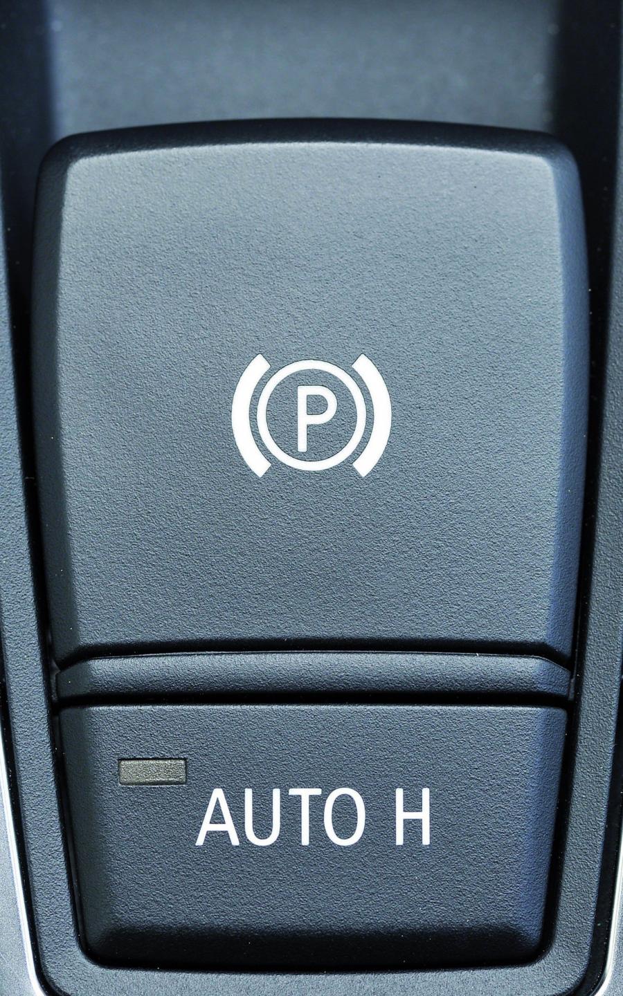  BMW X6 2008 года  (фото 32 из 262)